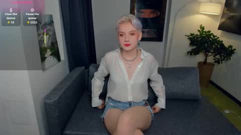 Snapshot of nakishacroshaw chatting on September 2025 11:01:02 AM Kate online show from September 2025 11:01:02 AM