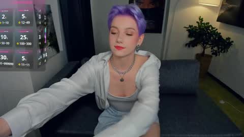 Snapshot of nakishacroshaw chatting on September 2025 11:24:02 AM Kate online show from September 2025 11:24:02 AM