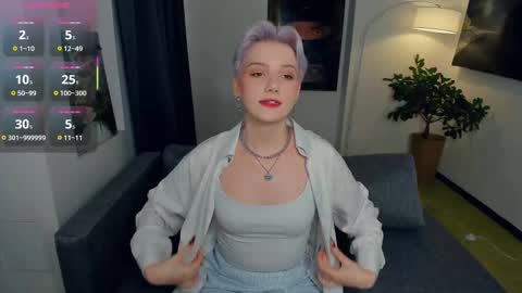 Snapshot of nakishacroshaw chatting on October 2025 11:27:02 AM Kate online show from October 2025 11:27:02 AM