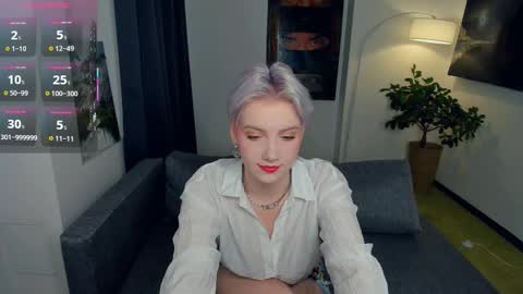 Snapshot of nakishacroshaw chatting on October 2025 11:52:02 AM Kate online show from October 2025 11:52:02 AM