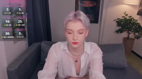 Snapshot of nakishacroshaw chatting on October 2025 12:14:02 PM Kate online show from October 2025 12:14:02 PM