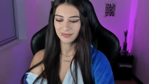 Snapshot of nala_saphir chatting on April 2026 07:30:01 AM nala_saphir online show from April 2026 07:30:01 AM