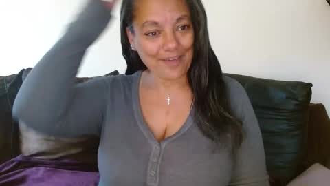 Nala Thickk online show from October 2025 06:08:02 PM