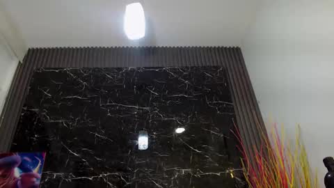 NALAROY online show from January 2025 10:27:02 AM