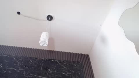 NALAROY online show from January 2025 07:45:02 PM