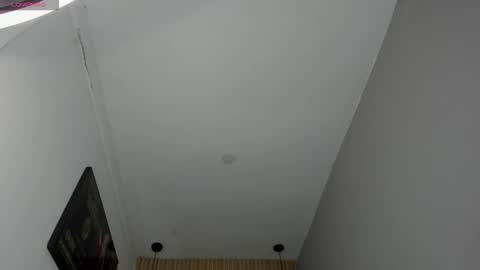 Snapshot of nalaroy chatting on April 2026 08:51:01 AM NALAROY online show from April 2026 08:51:01 AM