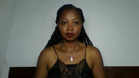 nalinah86 online show from February 2026 03:25:02 AM