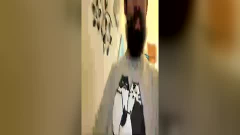 Snapshot of naluboi2lit chatting on June 2026 03:15:01 AM naluboi2lit online show from June 2026 03:15:01 AM