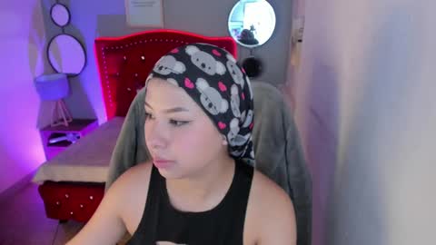 namiko_park online show from February 2025 04:46:02 PM