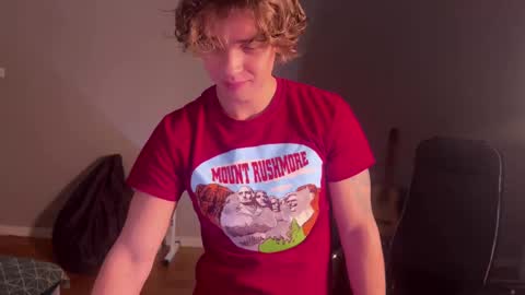 Georges online show from December 2024 08:57:02 PM