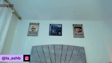 Snapshot of namithompson chatting on April 2026 11:50:01 PM NamiThompson online show from April 2026 11:50:01 PM