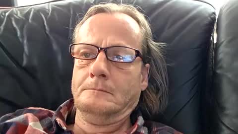 Snapshot of namorreyeb chatting on March 2026 01:05:01 PM namorreyeb online show from March 2026 01:05:01 PM