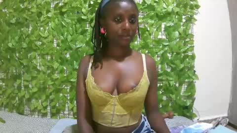 Snapshot of nana2095 chatting on January 2026 05:05:02 PM nana2095 online show from January 2026 05:05:02 PM