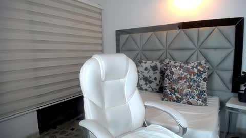 Snapshot of nana_levy chatting on December 2024 03:53:01 AM Nana levy online show from December 2024 03:53:01 AM