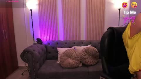 Snapshot of nanaa_snow chatting on June 2026 03:23:02 AM Nanaa snow online show from June 2026 03:23:02 AM