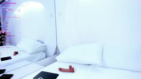 Snapshot of nanaosaky chatting on March 2025 03:41:01 PM NanaOsaky online show from March 2025 03:41:01 PM