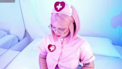 Snapshot of nanaosaky chatting on October 2025 11:52:02 AM NanaOsaky online show from October 2025 11:52:02 AM