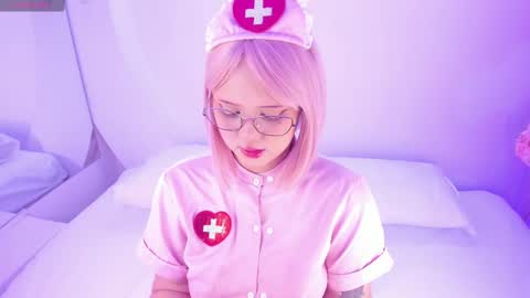 Snapshot of nanaosaky chatting on October 2025 12:20:01 PM NanaOsaky online show from October 2025 12:20:01 PM