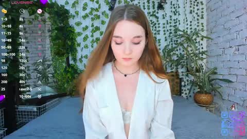 Snapshot of nancycaseys chatting on March 2025 12:16:01 PM Luna online show from March 2025 12:16:01 PM