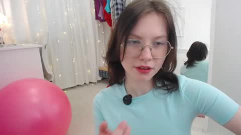 Snapshot of nancycute__ chatting on April 2026 11:11:01 AM Nancy online show from April 2026 11:11:01 AM