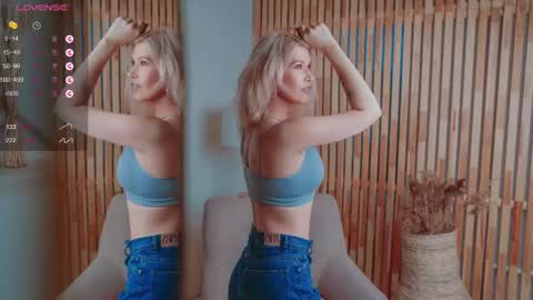 Snapshot of nancyfancyyy chatting on December 2024 07:39:02 AM Follow my page on peach online show from December 2024 07:39:02 AM