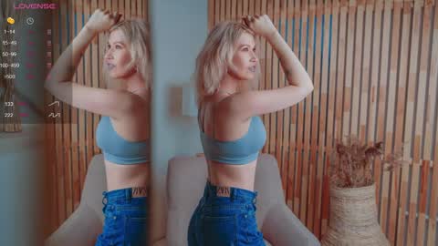 Snapshot of nancyfancyyy chatting on December 2024 07:31:01 AM Follow my page on peach online show from December 2024 07:31:01 AM