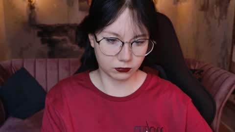 nancymartinez online show from November 2025 09:10:01 AM