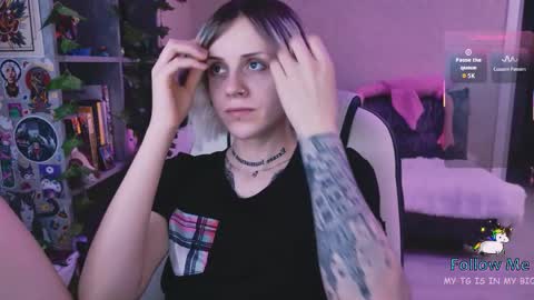 Snapshot of nanitamoore chatting on April 2026 08:32:02 PM Monday-Friday 12-4 AM and 6-9 AM New York time online show from April 2026 08:32:02 PM