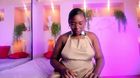 Snapshot of nanymoreno chatting on November 2025 12:31:02 PM nanymoreno online show from November 2025 12:31:02 PM