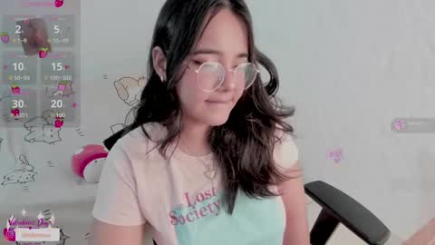 Snapshot of naoko_uwu chatting on February 2025 12:13:01 AM Naoko online show from February 2025 12:13:01 AM