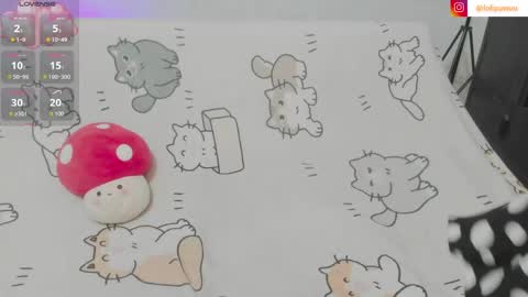 Snapshot of naoko_uwu chatting on May 2026 01:14:02 AM Naoko online show from May 2026 01:14:02 AM