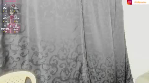 Snapshot of naoko_uwu chatting on July 2026 02:04:01 AM Naoko online show from July 2026 02:04:01 AM