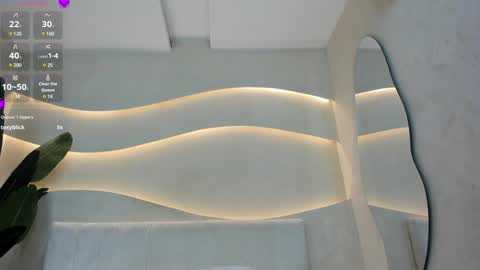 Naomi  online show from January 2025 10:25:02 PM