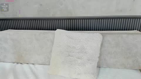 Naomi  online show from January 2025 01:30:01 AM