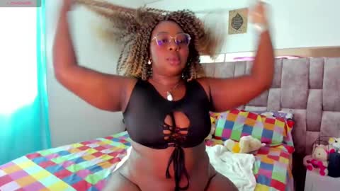 Nathalia King online show from December 2024 03:36:02 PM