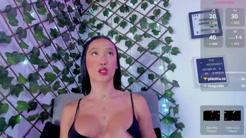 Snapshot of naomi_kobayashi chatting on December 2024 07:17:01 AM naomi_kobayashi online show from December 2024 07:17:01 AM