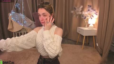 Snapshot of naomi_rias chatting on October 2025 12:07:01 AM Naomi online show from October 2025 12:07:01 AM