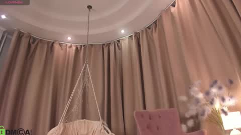 Snapshot of naomi_rias chatting on October 2025 12:33:02 AM Naomi online show from October 2025 12:33:02 AM