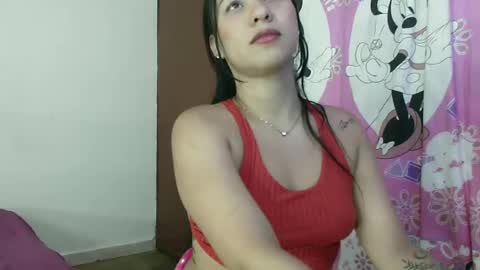 Mia online show from December 2024 11:18:02 PM