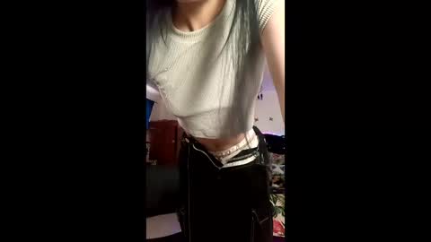 Naomi online show from March 2026 06:37:01 PM