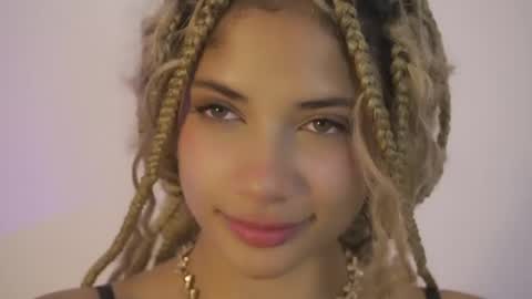 Snapshot of naomidawsonn chatting on April 2026 01:08:01 AM naomidawson online show from April 2026 01:08:01 AM