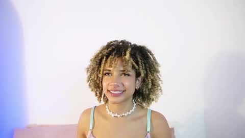 Snapshot of naomidawsonn chatting on May 2026 12:52:02 AM naomidawson online show from May 2026 12:52:02 AM