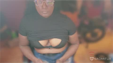 Naomi online show from February 2025 10:48:02 PM