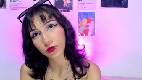 naomiharuno online show from October 2025 02:48:01 AM