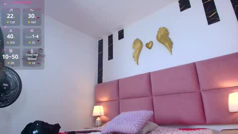 naomii_rosse online show from November 2025 11:21:01 AM