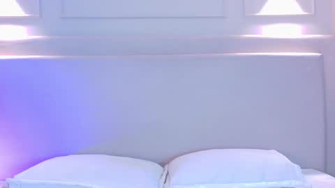 Snapshot of naomiklarc chatting on October 2025 04:44:02 AM Naomi Klarc online show from October 2025 04:44:02 AM