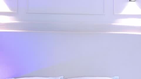 Snapshot of naomiklarc chatting on November 2025 03:17:01 AM Naomi Klarc online show from November 2025 03:17:01 AM