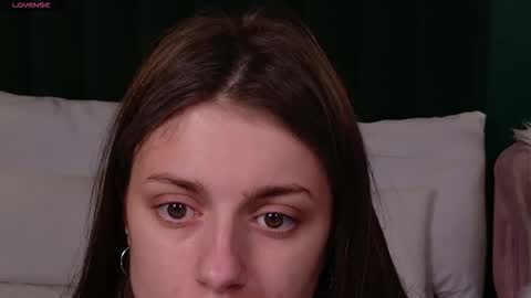 Snapshot of naomimur chatting on September 2025 04:47:02 AM Naomi online show from September 2025 04:47:02 AM