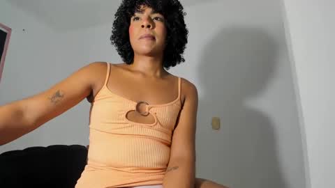 Snapshot of naomiwildburn chatting on December 2024 06:17:01 PM naomiwildburn online show from December 2024 06:17:01 PM