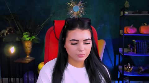 naomiwilsons online show from November 2025 08:24:01 AM